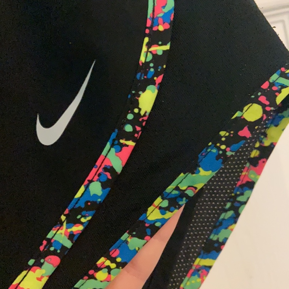 Nike track shorts - Picture 2 of 2